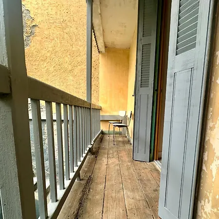 Apartmán A L'ombre De La Tour Lurdy