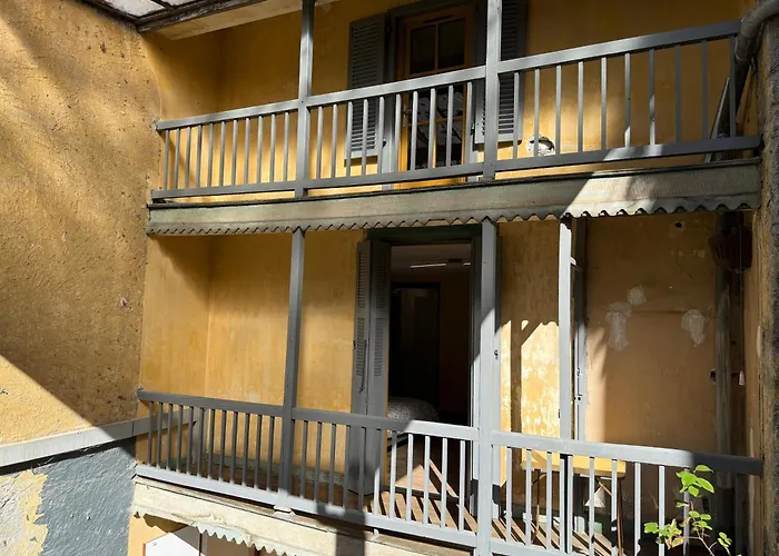 Apartment A L'ombre De La Tour