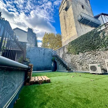 Apartment A L'ombre De La Tour *