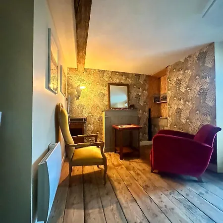 A L'ombre De La Tour Apartment Lourdes